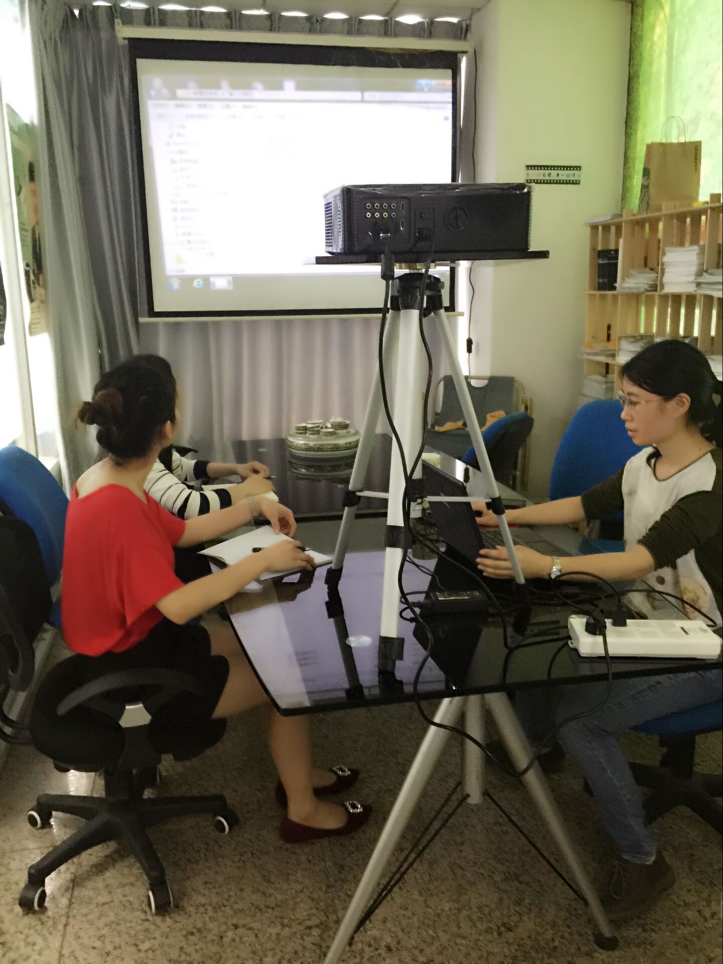 2016-4-9科頤辦公柯尼卡美能達復(fù)印機新員工培訓(xùn)記